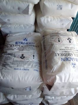 Borax Size 25 Packaging - Giant Chemicals & Trading - Ghana