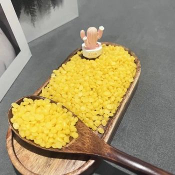 New Cosmetic Grade Cheap Beeswax Natural Organic Beeswax Bee Wax for Candle - Hebei Guanlian New Material Co. , Ltd. - China