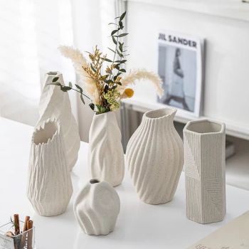 Creative Ceramic Simple Wrinkles White Vase Decoration Porcelain Vase Home Decoration Flower Pot Vase Decoration Home Living Room Decoration - Fujian Dehua Yashengda Trading Co., Ltd. - China