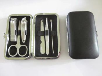 6 PCS Stainless Steel Business Manicure Sets with Zip Leather Bag - Foshan Fengdeli Nail Clippers Manufacturing Co., Ltd. - China