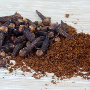 Bulk Cloves with rich aroma Cloves ideal for restaurants and retail packs with exceptional quality and freshness - AGRO AFRIQUE COMPANY LIMITED - Tanzania