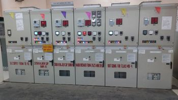 Mv Vacuum Circuit Breakers Phase 3 Warranty 1 year I Deal In New and Second - Aayush Electra - India