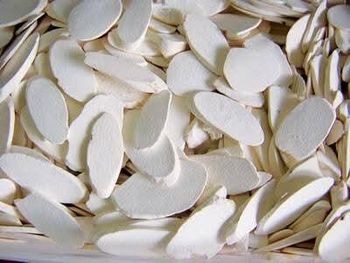 Sun dried cassava chips - Metcos International - Ghana
