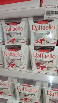 Classic Raffaello Rich Coconut Coated Almond Cream Candy Fresh Delicious Excellent Quality Wholesale Price - PLANETE COMMERCE - France