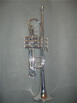 Middle Level C Key Trumpet (CTR-245S) / C Key Trumpet Origin China Color Silver Kind Trumpet Trademark CANEX Age - Canex Musical Instrument Co., Ltd. - China