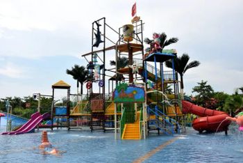 Hotel Resort Swimminng Pool Fiberglass Park Family Use Water Slides - Guangzhou Childhood Playland Co., Ltd. - China