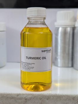 Turmeric Oil Source Material Turmeric Roots Sample Availability Samples Available To Share Quality Assurance Consistent Quality And Reliable - Santosh Polymers - India