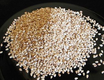 sesame seed Origin India Purity Min. 99% Moisture Max. 7% Packaging pp bag Oil Content Min. 48% Foreign Matter Max. 1% Size Uniform, Well-cleaned - AL SAAJ EXPORT & IMPORT LLP - India