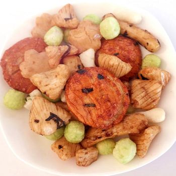 Mixed Rice Cracker Grain Snack Taste Salty Flavor Salted Address China Packaging Bulk Brand Name OEM Weight (kg) 10 Ingredients - Suzhou Joywell Taste Co., Ltd. - China