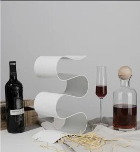 Wholesale Tabletop Metal Wine Display Rack Kitchen Racks and Holders Wine Holding Rack - We House Hardware Product Co. Ltd - China