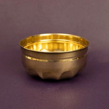 Size/Diameter: 6 Inch 1 L Brass Bowl, For Home Shape Round Capacity 1 L Material Brass No. of Pieces 1 Finish Lustrous Size/Diameter 6 - Spillbox Innovation LLP - India