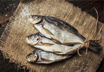 Smelt, dried, not gutted - MAXIFISH LLC - Lithuania