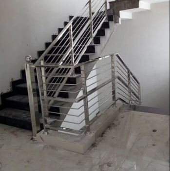 Stainless Steel Railings, For Home Design Bar Position Balcony I Deal In New Only Usage/Application Home Material Stainless - B.K. Engg. Service - India