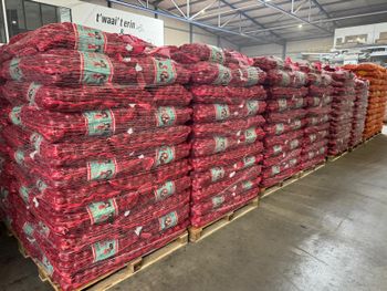 Agriculture, Food & Beverage - Agro Centre Holland BV - Netherlands