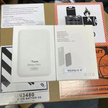 5000mAh Magsafe Battery Pack Power Bank Phone Accessories Magsafe Yes Origin China Trademark OEM Quality 1:1 AAA+ HS Code - Shenzhen Yunmu Technology Co., Ltd. - China