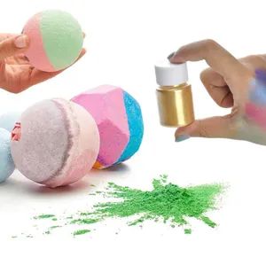 Wholesale Bulk Pigment Cosmetic Color Pearlescent Pearl Mica Powder for Makeup - Hebei Zhouhu Trade Co., Ltd. - China