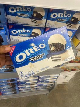 Oreo Biscuits and Cookies Sweet Crispy Glucose Crackers with Delicious Cream and Chocolate Flavors - PLANETE COMMERCE - France