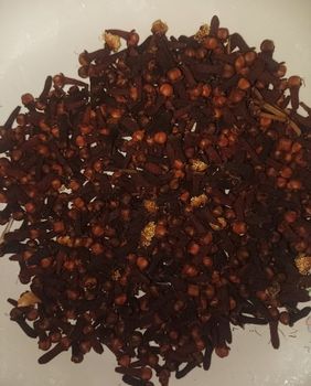 Dried Cloves from PT Agrolink Nusa Internasional Dried Cloves – product photo, Sun Dried Cloves products found from trusted suppliers, wholesalers, manufacturers & exporters Listing