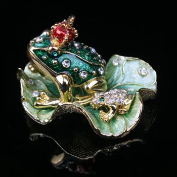 7cm Hand-Painted Frog Trinket Box Metal Creative Home Decor 7cm Gold Green Red 15D 45-60D - Xiamen Qlfamily Technology Co., Ltd. - China