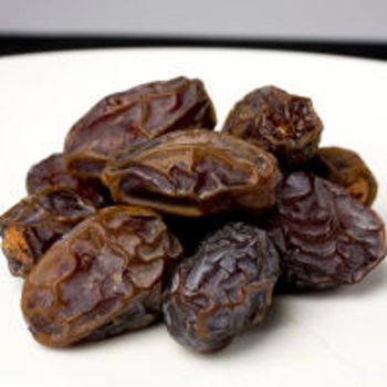 Premium Natural Dried Dates With Soft Texture And Sweet Flavor Rich In Dates For Healthy Snacking And Bulk Purchase - THE GREEN INTERNATIONAL LIMITED - Tanzania