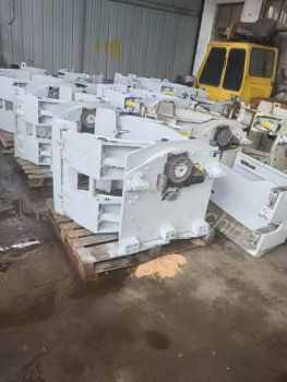 Forklift Attachments Manufacturer Paper Roll Clamp 1.35m 1.4m 1.5m 1.6m Positioned Short Arm Forklift Sapre Parts - Hangzhou Longli Machinery Co., Ltd - China