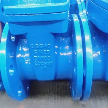 Hydraulic Actuated Full Bore Screwed Cast Iron Corrosion Resistant F4/F5 Brass Flanged Automatic Non Rising Stem Water Gate Valve - Qingdao Huaguan Valve Co., Ltd. - China