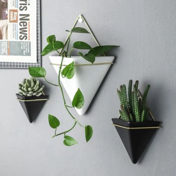 Triangle Geometric White Modern Ceramic Succulent Air Plant Holder Hanging Wall Planter Vase for Home Office Decor Decoration Birthday Wedding Gift - Xiamen Ronghelin Import & Export Company Limited - China