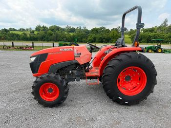 Professional Kubota MX5200 Tractor Compact With Fuel Efficient Diesel Engine Long Service Support - Smart Agri GmbH - Germany
