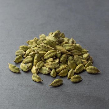 Fresh Crop Green Cardamom Intense Natural Flavor Green Cardamom For Food Industry Bulk Supply from malter group Fresh Crop Green Cardamom Intense Natural Flavor Green Cardamom For Food Industry Bulk Supply - malter group - Tanzania