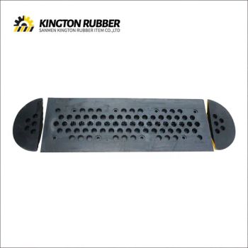 Traffic Road Safety Equipment Nature Rubber Speed Hump 1000mm*350mm for Car Deceleration - Sanmen Kington Rubber Item Co., Ltd. - China