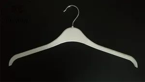 Plastic Walmart Suit Skirt Clothes Hangers Trademark FD Model NO. FN-41 Certificate SGS Application Tops HS Code 3924900000 - Suzhou Fairy Daily Products Co., Ltd. - China