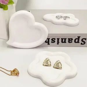 Unique Cloud Shape Resin Plate Ring Dish Holder Jewelry Dish Trinket Tray for Women Room Decor Mother's Day Gifts - Xiamen Athome Household Products Co., Ltd. - China