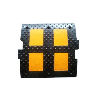 High Quality Traffic Recycled Rubber Car Ramps Curb Ramps Rubber Speed Bump - Sanmen Aroad Traffic Facility Factory - China