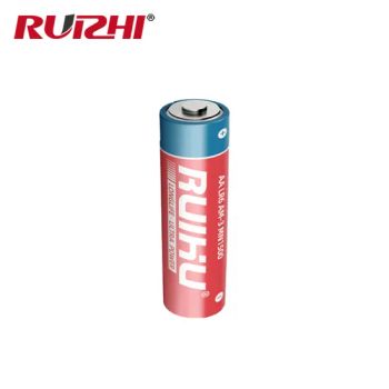 Hot Sale AA Alkaline Battery Lr6 Blister 4 Primary 1.5V Batteries Piles - NANJING RUIZHI INDUSTRIES LTD - China