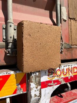 Coco Coir Pith 5kg Blocks Grade A Form Blocks Packaging - GroMax Coir Substrates - India