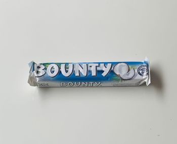 Original Bounty 57g Creamy Coconut Filled Chocolate Bar Excellent Quality Wholesale Price Supply - PLANETE COMMERCE - France
