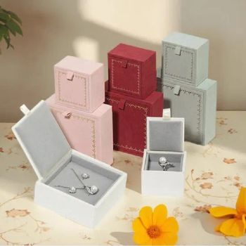 Hot-Stamped Pearl Drawer Jewelry Box for Rings Necklaces - Qingdao Yibolan Machinery & Equipment Co., Ltd. - China