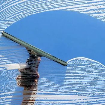Window Glass Cleaning Service Price Per Square Foot Rs 4 To - Samrat Facilities - India
