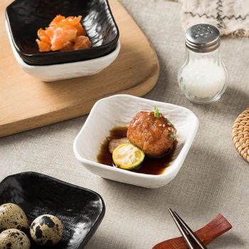 Elegant Ceramic Dipping Square White Mat Sauce Dish for Sushi and Dumplings - Chaozhou Fuyingmei Trading Co., Ltd. - China