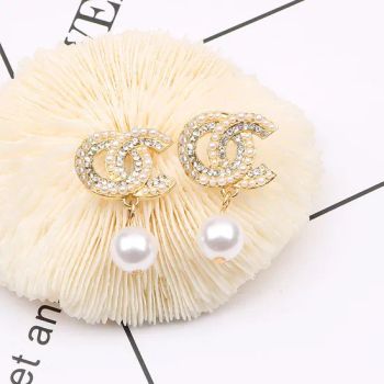 Women Accessories Designer Jewelry Famous Brands Diamond Earrings Women Luxury Jewelry - Yiwu Linger Luggage Co., Ltd. - China