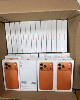 Bulk Smartphones Liquidation Pallets Available With Discount Wholesale Pricing - MASI TRADING GMBH - Germany