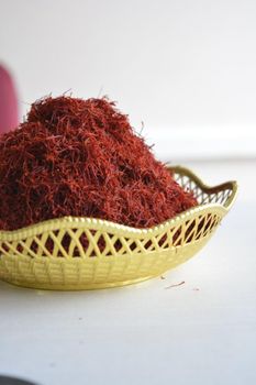 saffron Purity High Texture Threads Color Vivid Crimson Antioxidant Content Rich Source Flower Of Crocus Sativus Primary Use Seasoning And Coloring Agent In - Yakun marketing pvt ltd - India