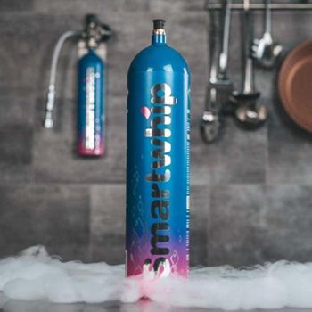 Kitchen Ready Smartwhip Cream Charger For Fast Cream Preparation Supporting Bakers Chefs And Dessert Artists - Carla Pisselli Commercio - Brazil