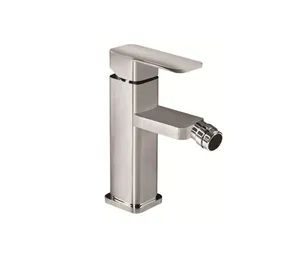 China Factory Bathroom Sanitary Wares Single Handle Wash Bidet Faucet - Taizhou Weiye Sanitary Ware Co., Ltd. - China