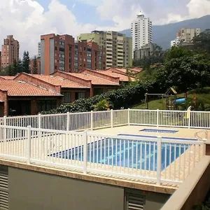 PVC Pool and Stair Railing Popupar Style Made in China PVC Railing - Suzhou Longjie Plastics Technology Co., Ltd. - China
