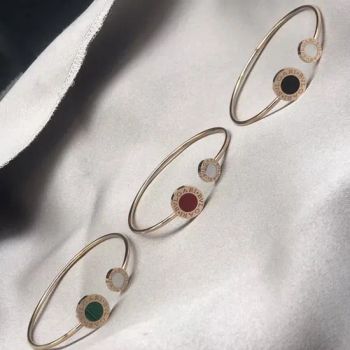 Wholesale Brand Copy Fashion Gold Jewelry Luxury Bracelets New Mother-of-Pearl Spring Bracelets, Round Bracelets, Open Bracelets for Both Men and Women - Qianshan Shengshi Xianghe E-commerce Co., Ltd. - China