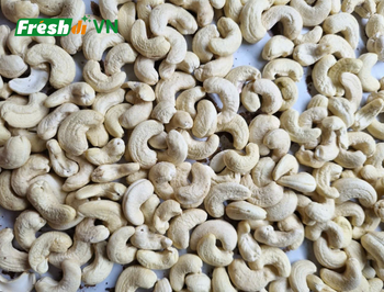 Vietnamese cashew kernels