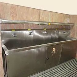 Hand Washing Sinks Material Stainless Steel Scratch Resistance Resistant Corrosion Resistance Resistant Connection Type Water Inlet And - Sri Varalakshmi Catering Equipments - India