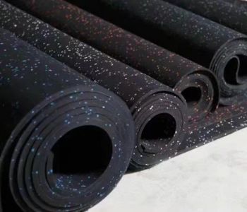 Sports Rubber Rolls Suitable for Amusement Parks and Floor Mats - Hengshui Mingyuhanqin Sports Facilities Engineering Co., Ltd. - China