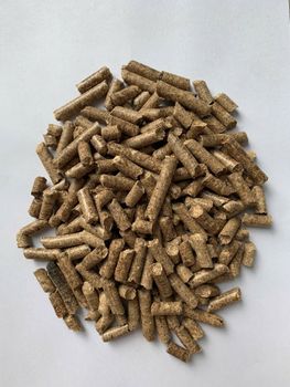 15kg Biomass Wood Pellets Euro Pallet Durable 6mm Briquettes Pine Oak Hardwood Powder Stick Patterns Firewood for Sale - Smart Agri GmbH - Germany
